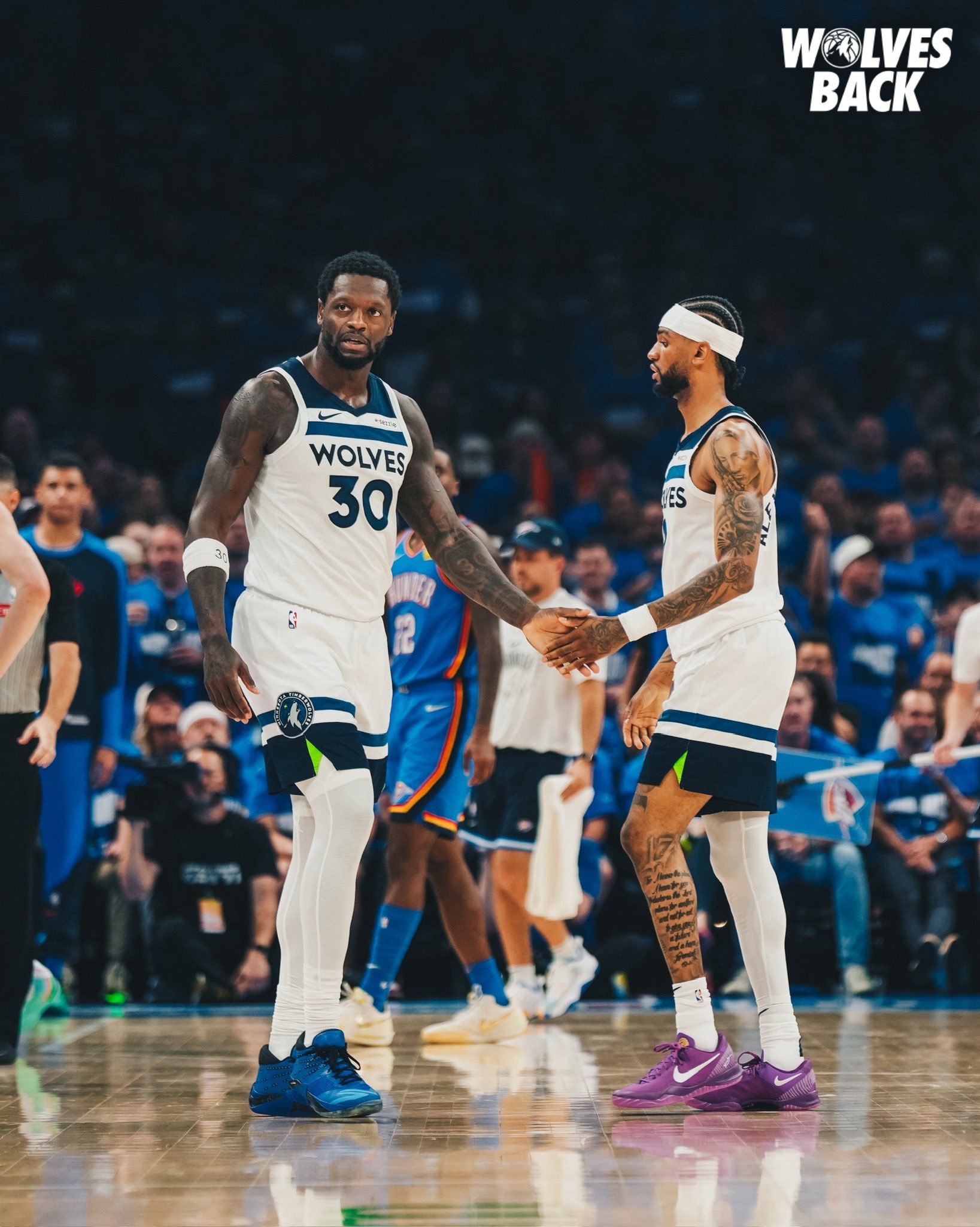 开云体育官方网站-雷霆完胜篮网，布克状态火热