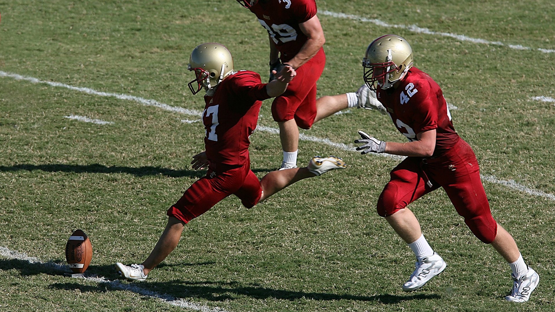 开云体育下载-当姆巴佩在F1赛道超车，亚特兰大已攻陷温布利