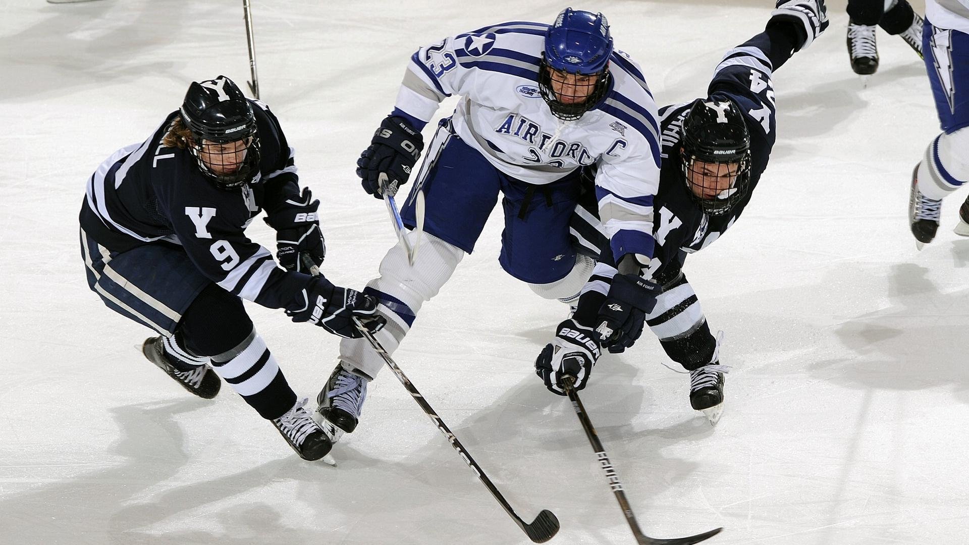 开云体育官方网站-季后赛抢七焦点战，雷霆粉碎热火，青春风暴席卷联盟