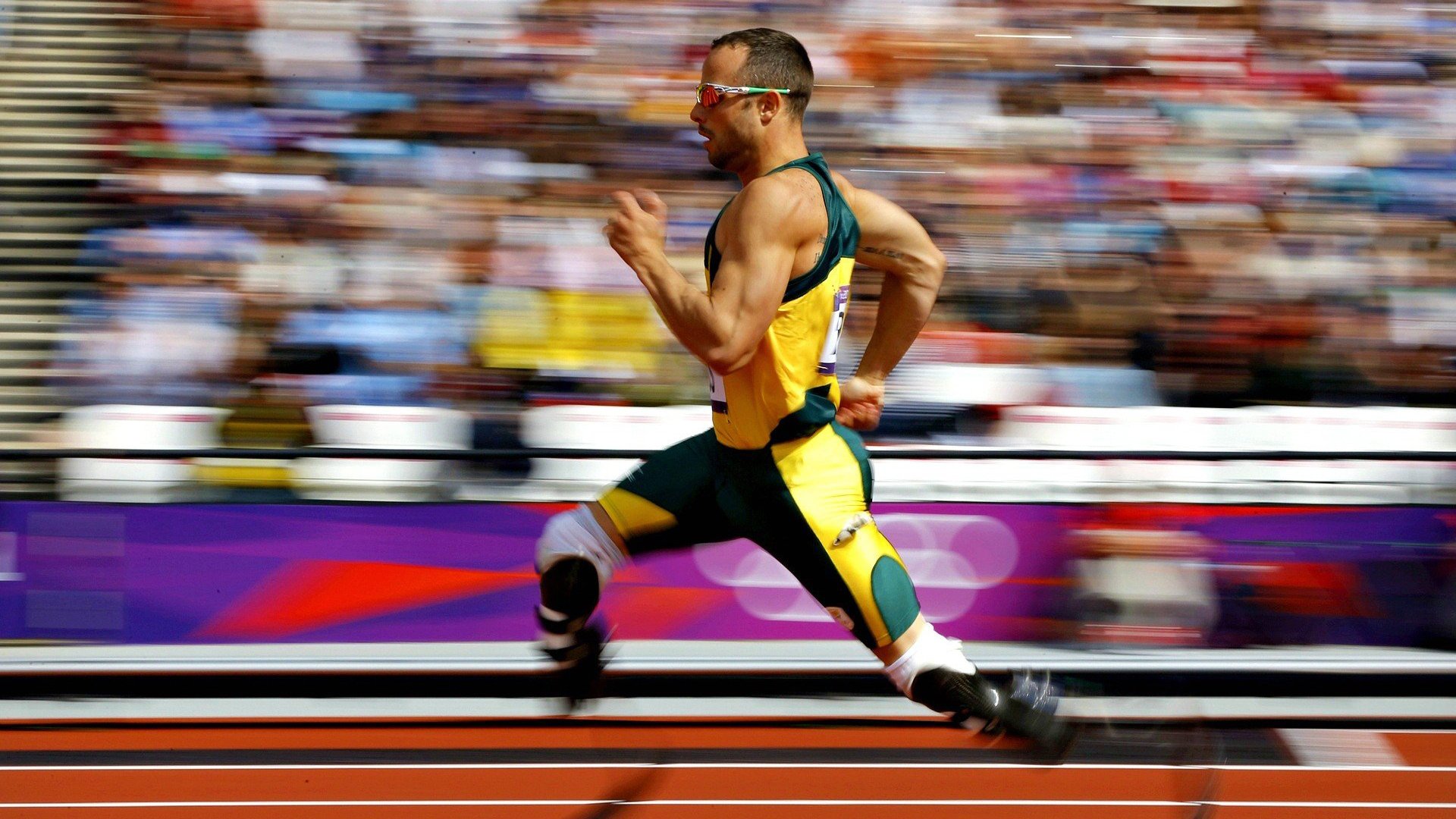 开云体育入口-汉密尔顿的绝地反击，加拿大一役如何一波带走美国争冠悬念